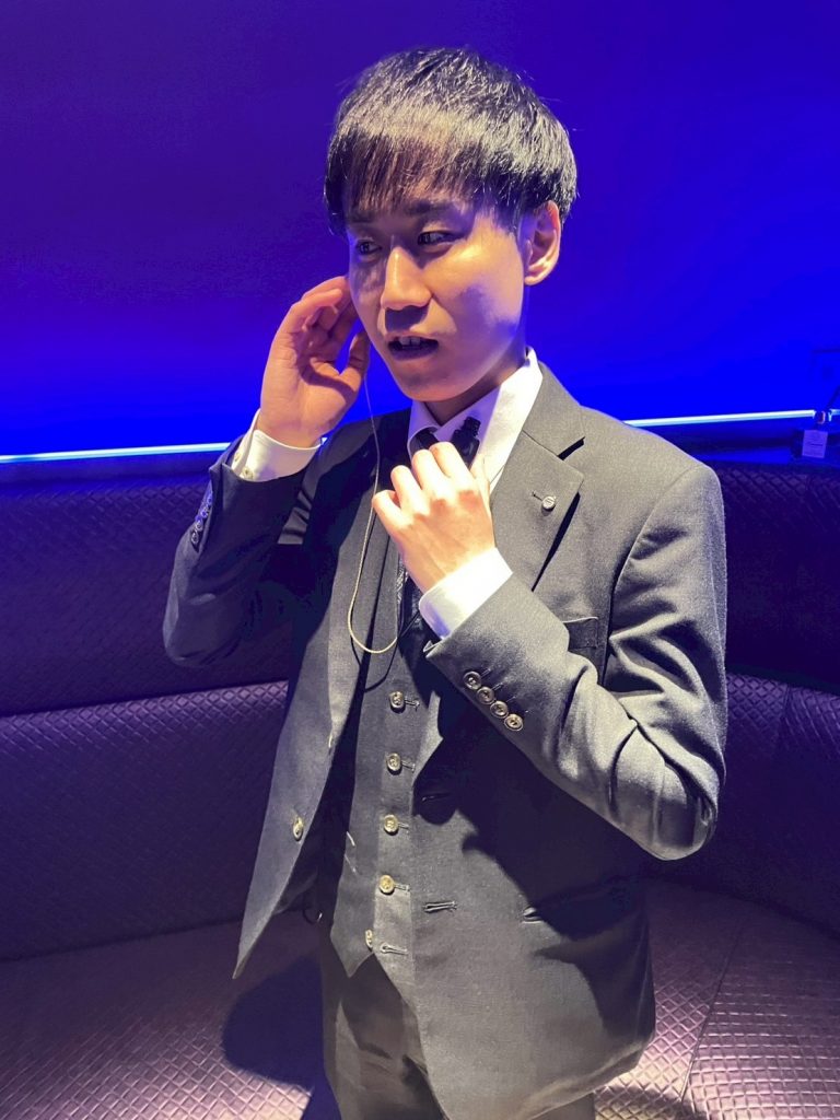 ③